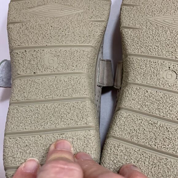 VJH Comfort Sz 6 Mary Jane shoes.  NEW - Picture 7 of 8